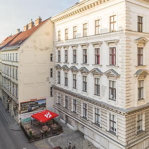 Belvedere Suite by welcome2vienna